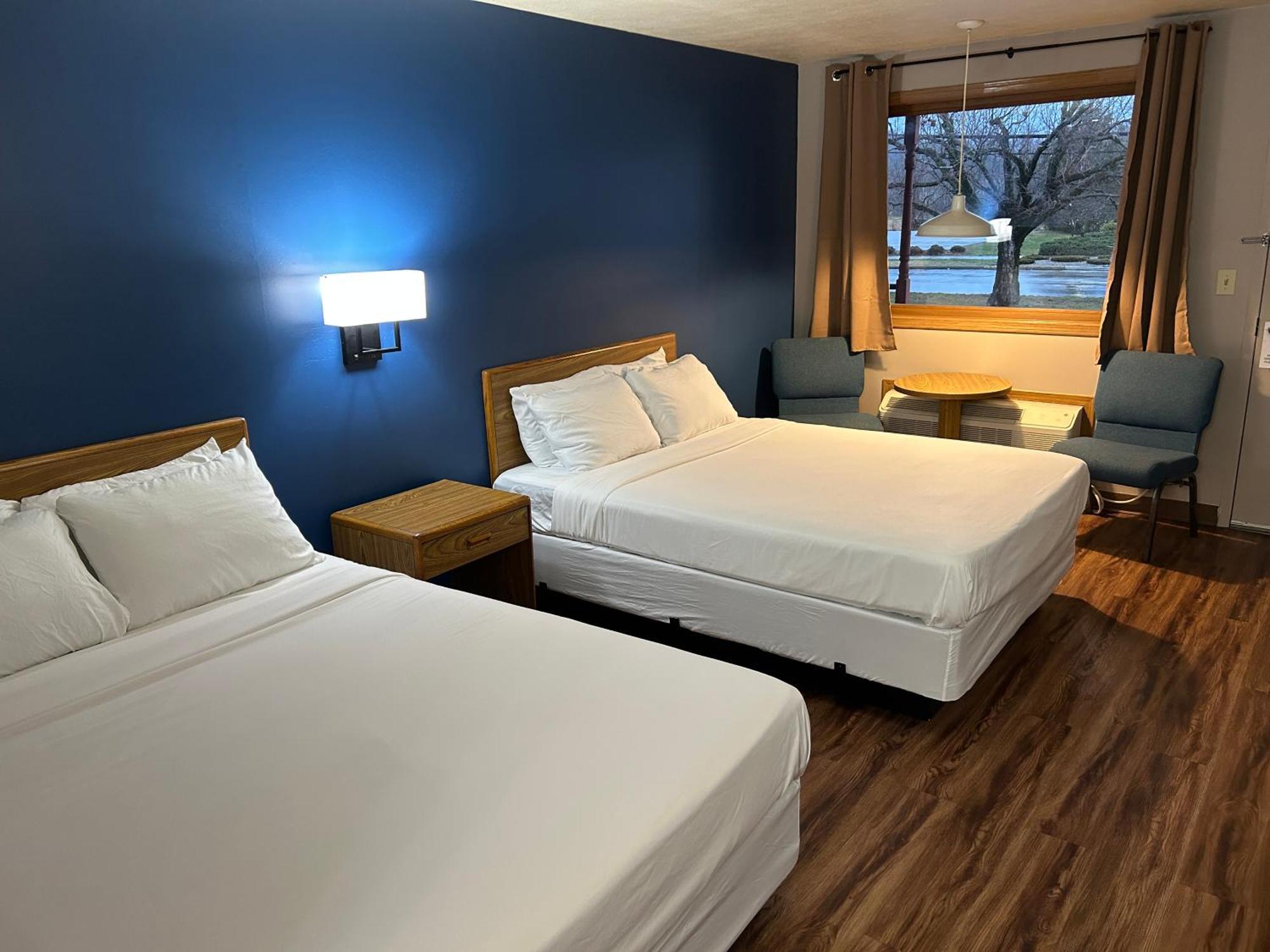 Valley Inn And Suites French Lick Esterno foto