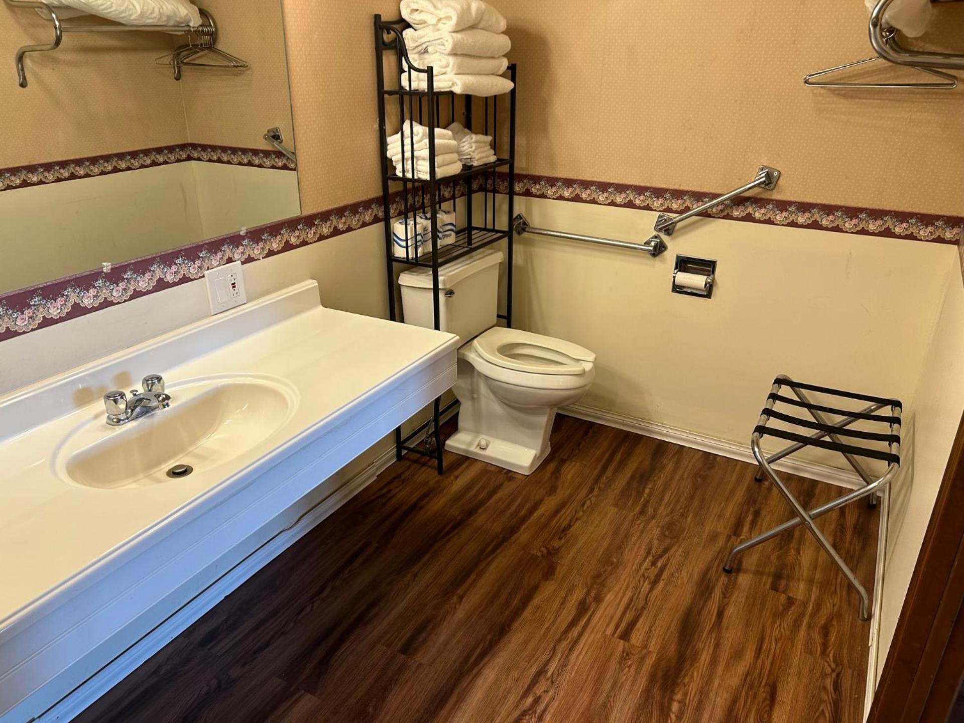 Valley Inn And Suites French Lick Esterno foto