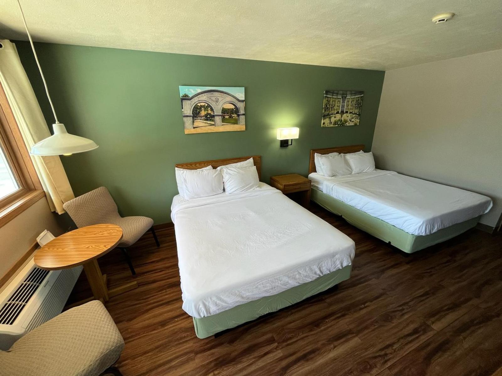 Valley Inn And Suites French Lick Esterno foto