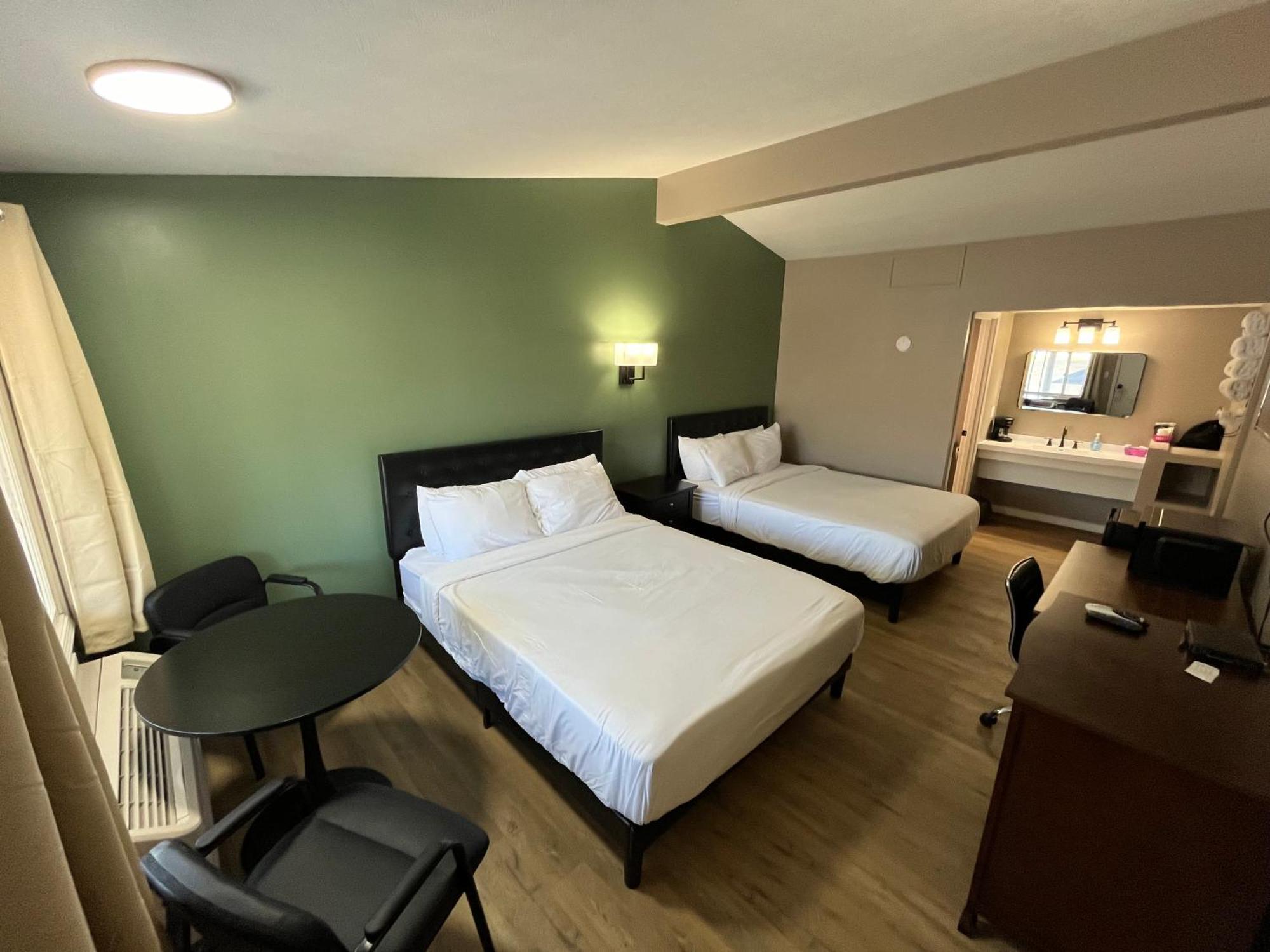 Valley Inn And Suites French Lick Esterno foto