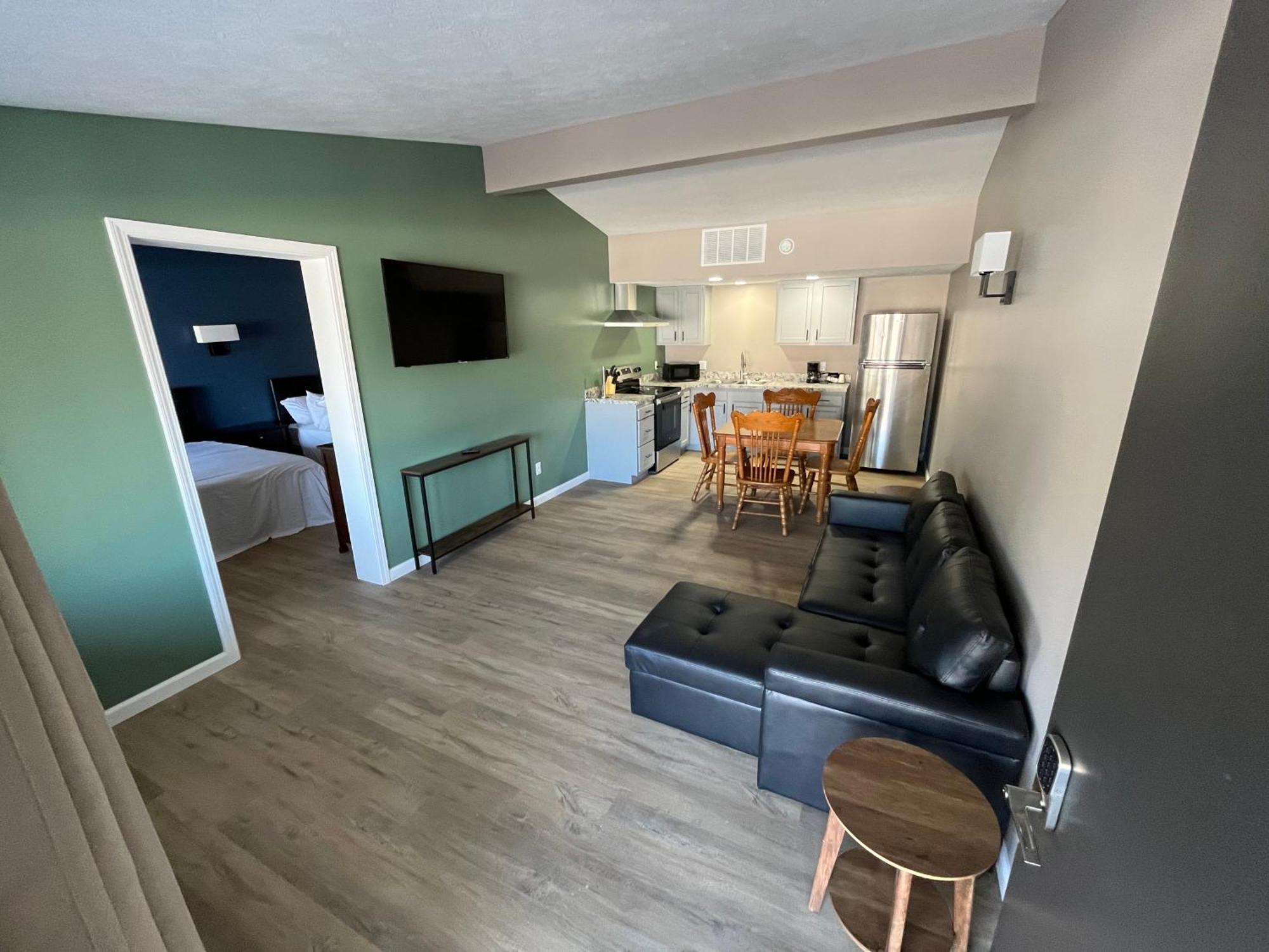 Valley Inn And Suites French Lick Esterno foto